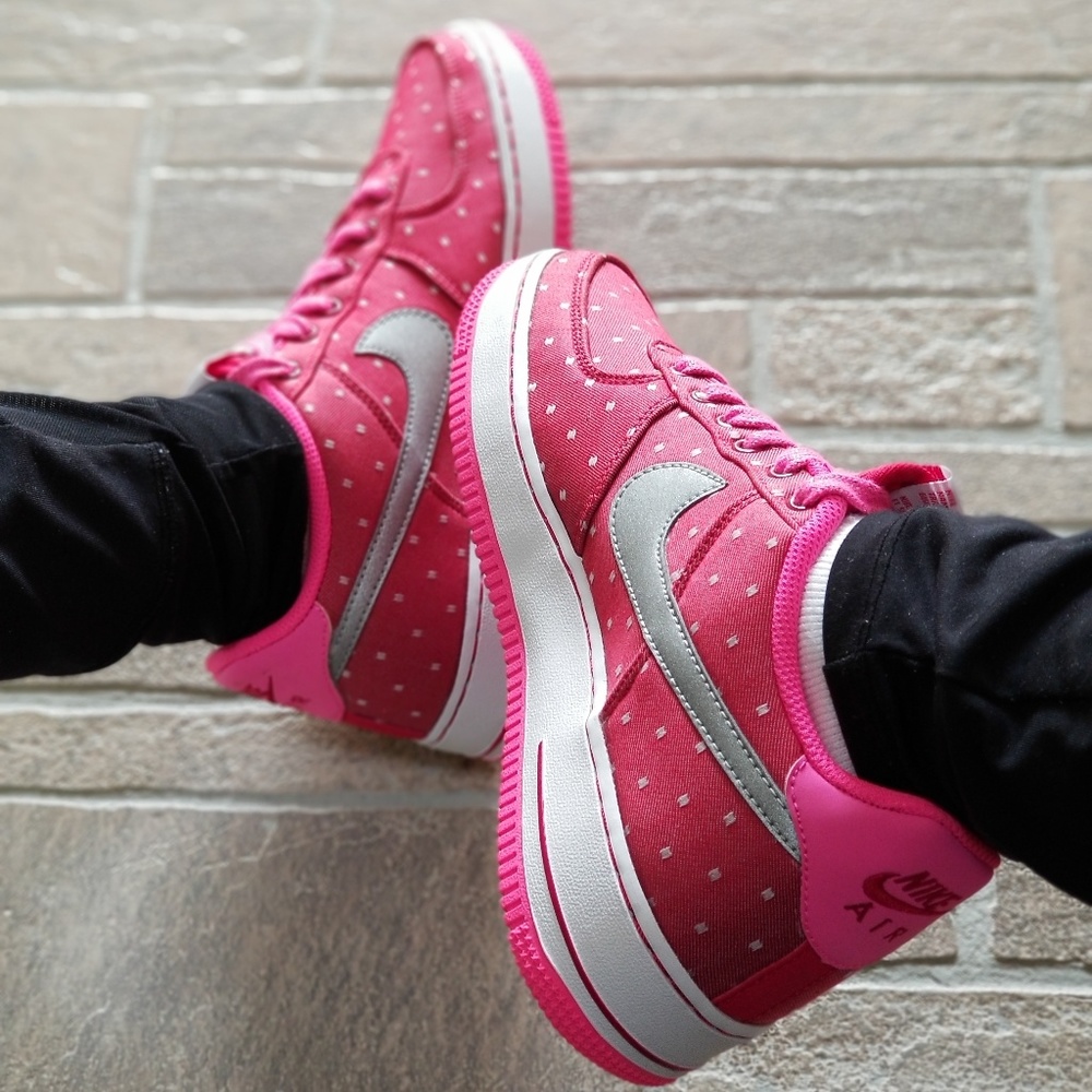 Nike Air Force 1 Low - Picture 2 of 8